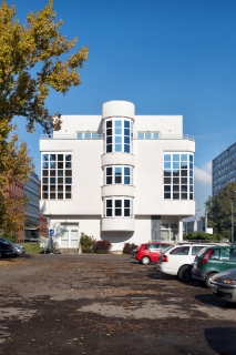 Administrativní budova Molákova